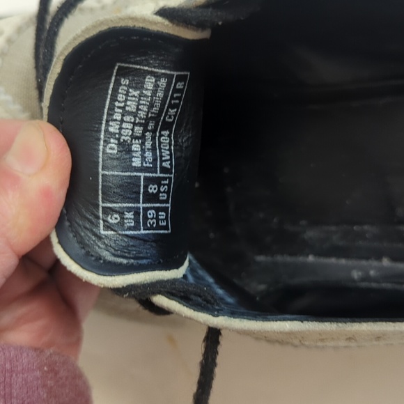 A gently worn pair of suede Dr Martens. - Picture 4 of 5